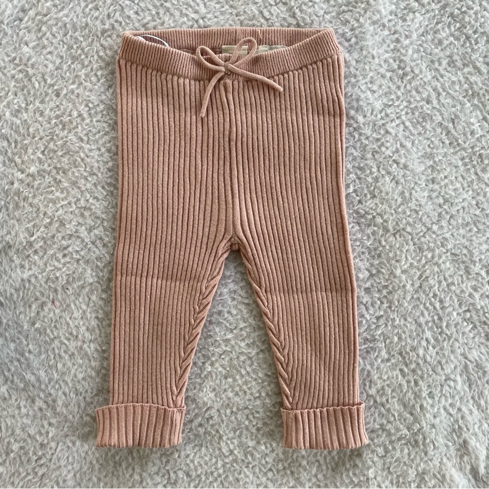 H&M Knit Ruffle Set - Picture 5 of 10